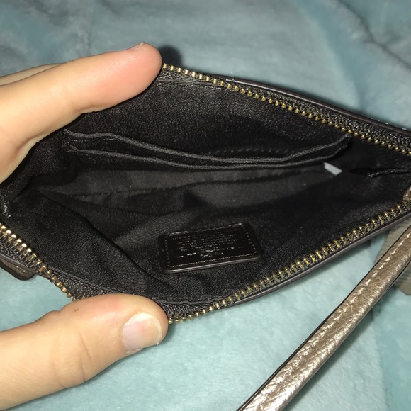 Gold COACH wristlet - Picture 3 of 4